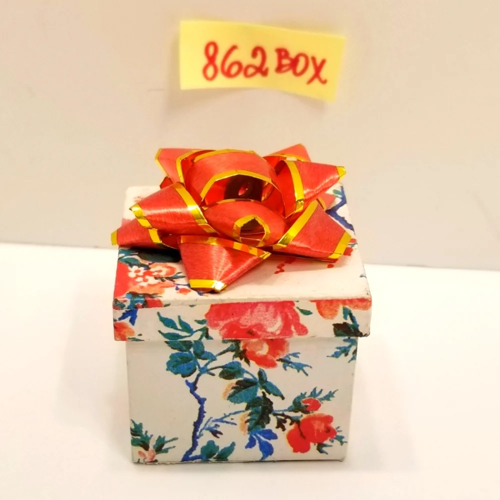 #862BOX Christmas Holiday Gift Jewelry Box with Bow on Top